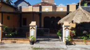 Гостиница Arriani Homestay  Karimunjawa